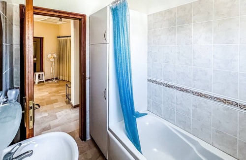 Edremit House | Fantastic Villa with Private Beach in Girne