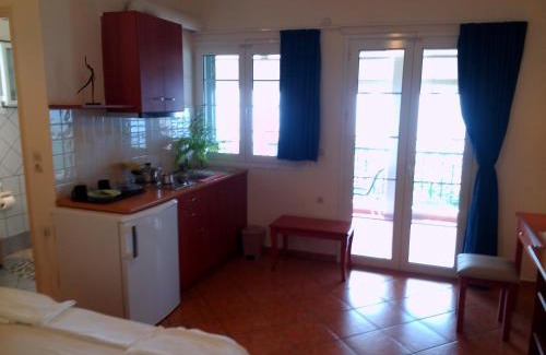 Kalamitsi Apartment | Fantastico Studios #2