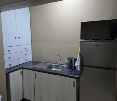 Randfontein Apartment | Fantasy Farmyard Guest House