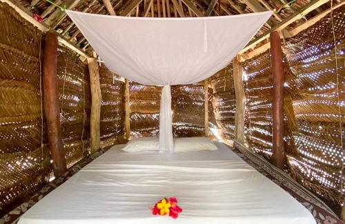 Saleapaga Hotel | Faofao Beach Fales