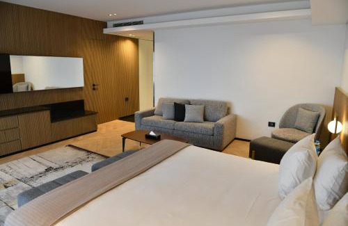 Kfardebian Hotel | Faqra Hills Hotel