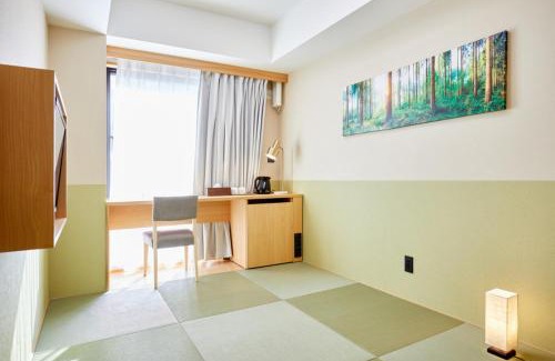Shikitsuhigashi Hotel | Far East Village Hotel Osaka, Namba South