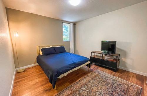 Trinidad House | Far Quarter House - Fishers Peak views + Fire Pit!