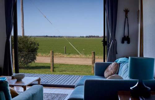 Venus Bay House | Far View - Pets, Linen, Wi-Fi, Netflix, Caravan