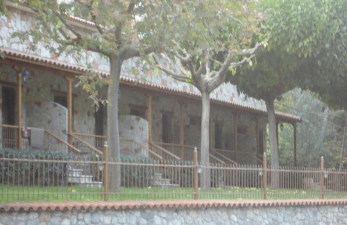 Ano Zakhlorou Apartment | Faraggi Guesthouse