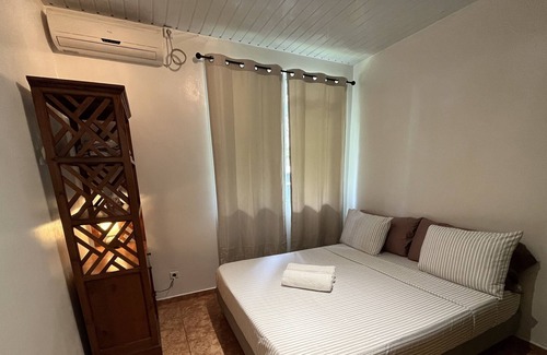 Afareaitu House | FARE ARIKI MOOREA - 3 minutes walk to the beach on the sister island