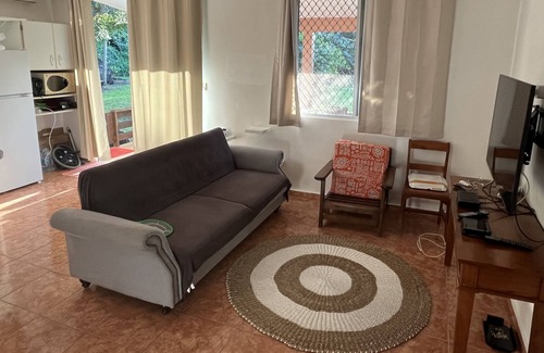 Afareaitu House | FARE ARIKI MOOREA - 3 minutes walk to the beach on the sister island