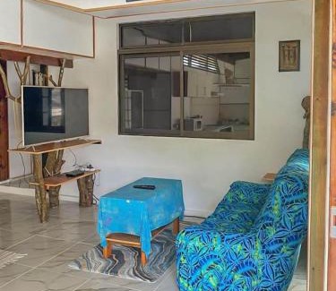 Nu'urua House | Fare Heimaima