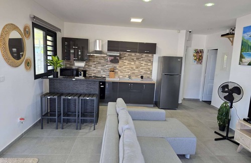 Papara Villa | Fare Kenzo 2 - House with tiny pool