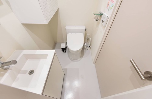 Nakano Apartment | Fare Metallo 303 doube-bedroom with WiFi, AC,WC in Nakano City near Shinjyuku