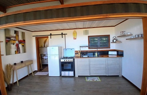Ha'apiti House | Fare Ohiti, Face au Spot de Surf de Haapiti