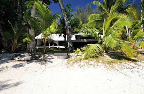 French Polynesia Villa | FARE ONE ISLAND, Moorea, French Polynesia