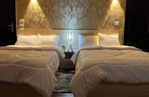 Nazlat Khalifah Hotel | Farido Pharaonic hostelnPyramids area