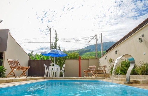 Socorro House | Farm for Season and Finals Dese Weeks for Those Seeking Tranquility and Laser