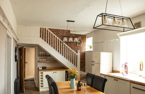 Folkton Other | Farm House in Flixton near Filey and Scarborough
