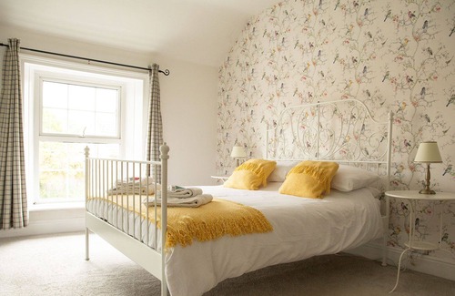 Folkton Other | Farm House in Flixton near Filey and Scarborough