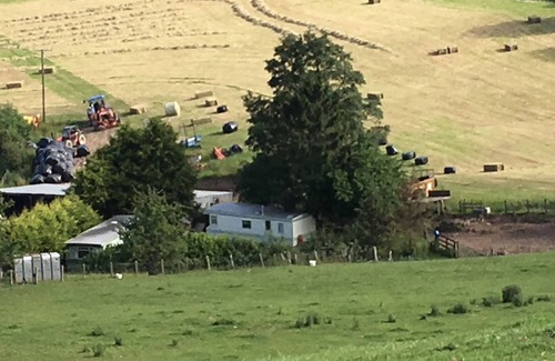 Builth Wells House | Farm Stay in Mobile Home Sleeps 4 in glorious Welsh Countryside