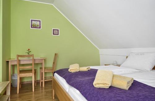 Svecina House | Farm Stay Jarc Vineyard