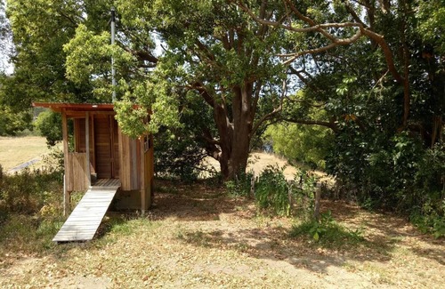 Mullumbimby Cabin | Farm Stay - Poolside Cabin w/2 Person Bath