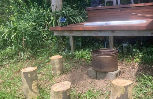 Mullumbimby Cabin | Farm Stay - Poolside Cabin w/2 Person Bath