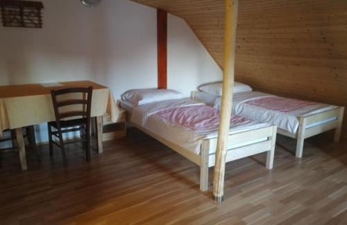 Slivna House | Farm Stay Pr Lavric