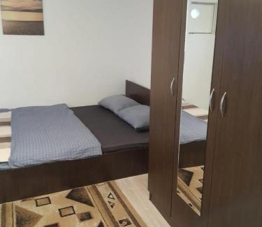 Cluj-Napoca Apartment | Farmec vintage2
