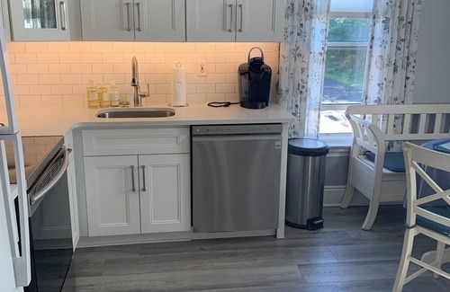 New Fairfield Apartment | Farmhouse apartment on beautiful grounds. 2 mi. to Candlewood Lake