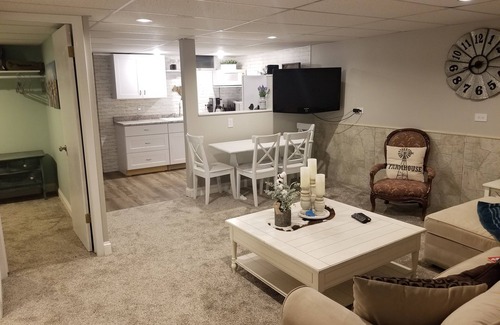 Lemoyne Apartment | Farmhouse at the Cove on Lake Mac