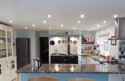 Blairgowrie House | Farmhouse @ Dalnoid with hot-tub, wood-burners, Aga, pets welcome, large garden