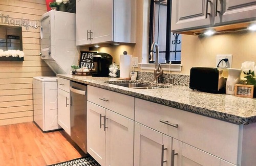 Northeast Heights Apartment | Farmhouse decor in Architect Gem