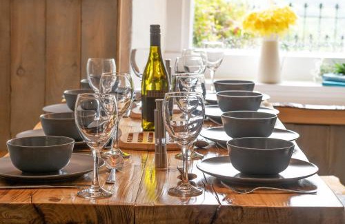 Bryn-crug House | Farmhouse - Dogs welcome - Near Tywyn