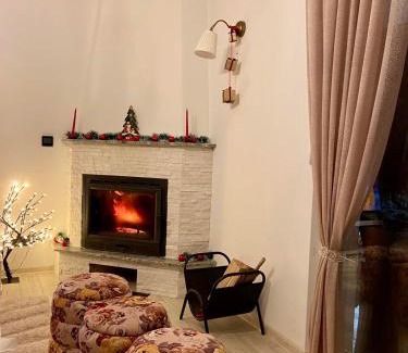 Sumece Ski Chalet | Farmhouse Dzeni