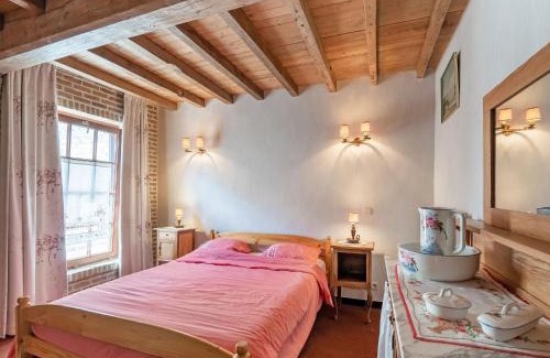 Beveren House | Farmhouse in Beveren near Beach & Garden