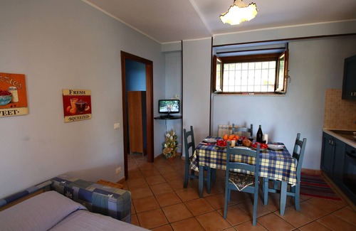 Casperia House | Farmhouse in Casperia With Pool & Scenic Views