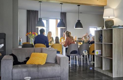 Roggel Villa | Farmhouse in Limburg with Sauna & BBQ