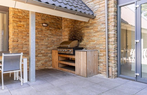 Maastricht Villa | Farmhouse in Maastricht with Sauna