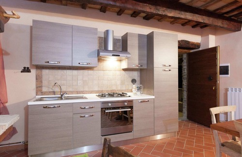 Mercatello sul Metauro House | Farmhouse in Marche With Pool and Views