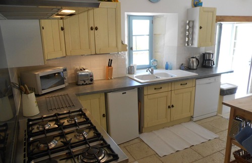 Cussay Other | Farmhouse, pool & hot tub, 6 bedrooms 4 bathrooms sleeps 13/16 in Loire Valley