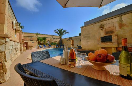 Birbuba Villa | Farmhouse Razzett Ta' Twil