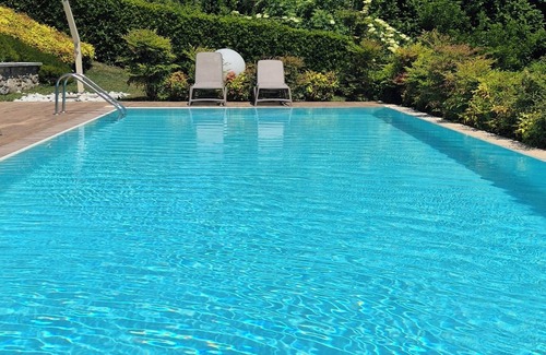 Albese con Cassano Villa | Farmhouse with private pool