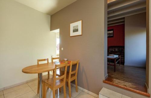 Westvleteren House | Farmhouse with Fenced Garden