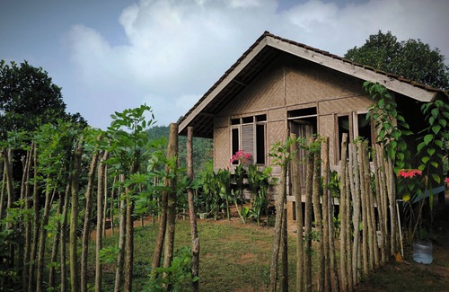 Cianjur House | Farmstay Manangel