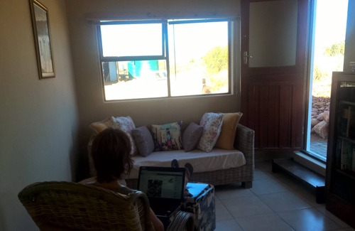 Kannaland Apartment | Farmstyle Comfort , Secure and Safe