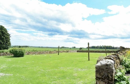 Seahouses Cottage | Farne View Cottage