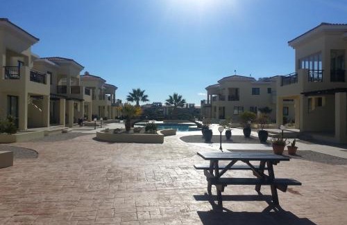Paphos Apartment | Faros Beach