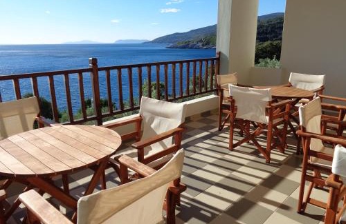 Pagoneri Hotel | Faros