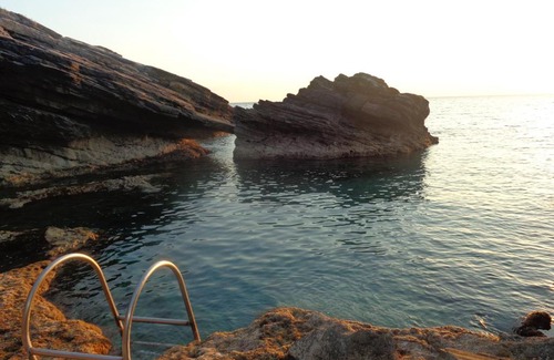 Pagoneri Hotel | Faros