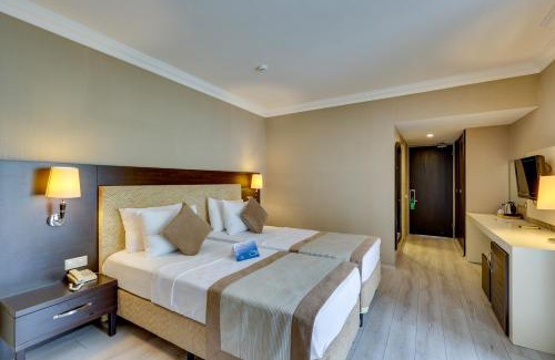 Icmeler City Center Hotel | Faros Premium Beach
