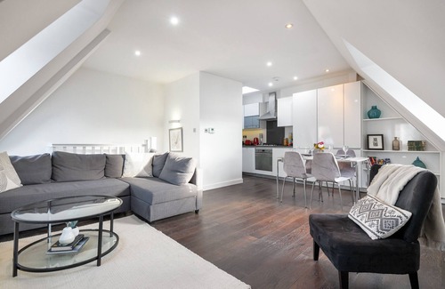 Holborn and Covent Garden Apartment | Farringdon/St Pancras penthouse