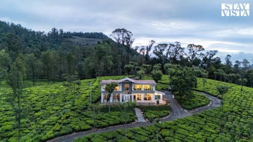 Kotagiri Villa | Farview Sandes Villa by VEO Part of StayVista